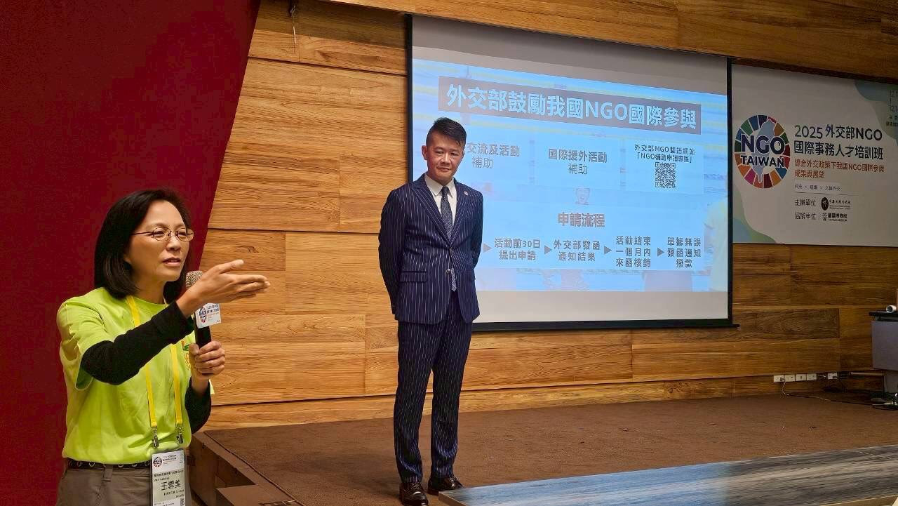 外交部NGO國際人才培訓班,設展攤宣傳Servas 活動照片 3