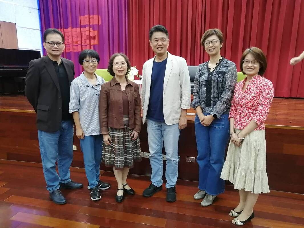 理事長赴外交部研討會宣講Servas 活動照片